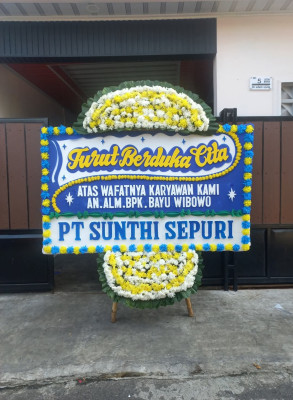 Papan Bunga Duka di Lagoa